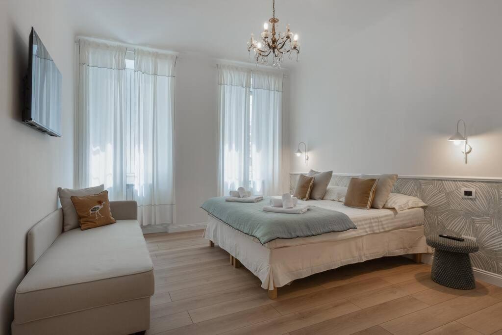 Foscolo 46 - Elegant Family Apartment Τεργέστη Εξωτερικό φωτογραφία