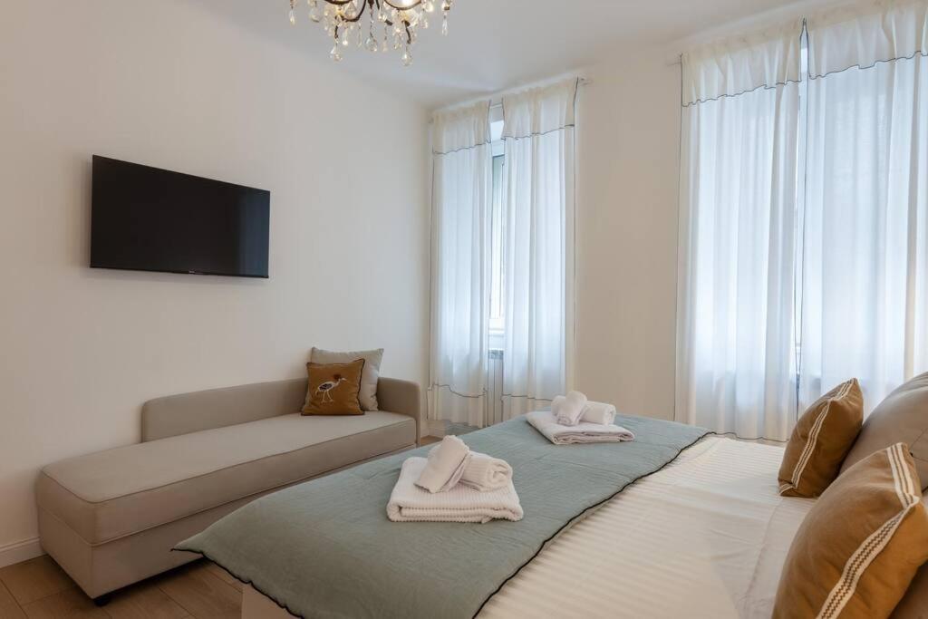 Foscolo 46 - Elegant Family Apartment Τεργέστη Εξωτερικό φωτογραφία